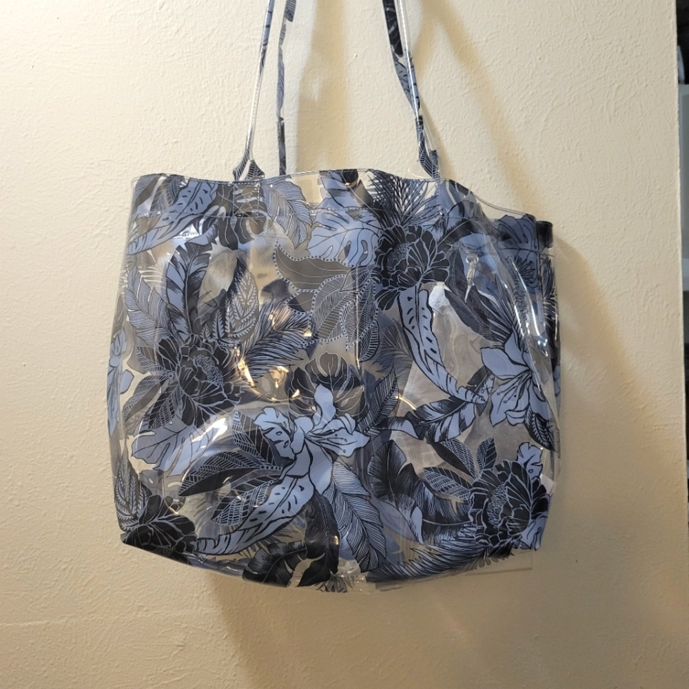 NWT Victoria Secret Beach Bag